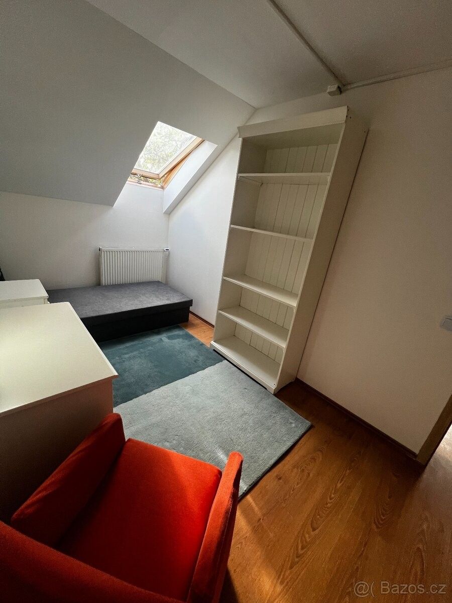 Pronájem byt - Praha, 154 00