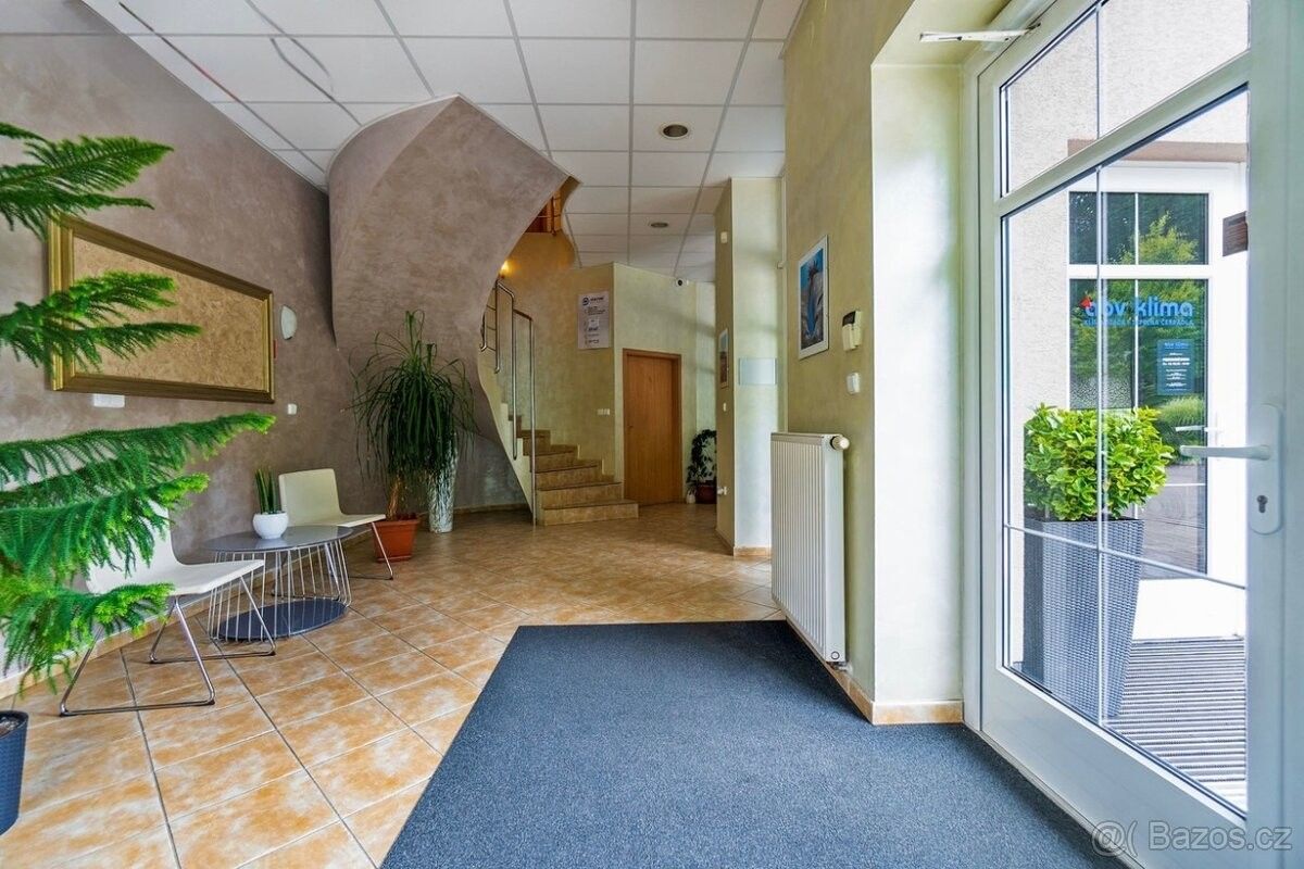 Kanceláře, Rožnov pod Radhoštěm, 756 61