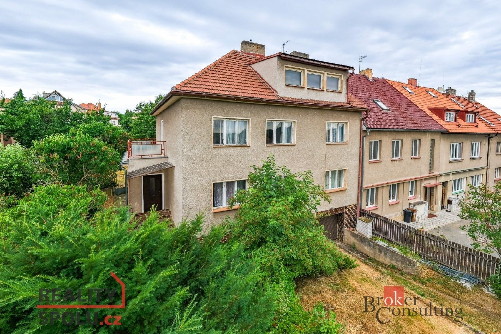 Vily, Nad Želivkou, Praha, 248 m²