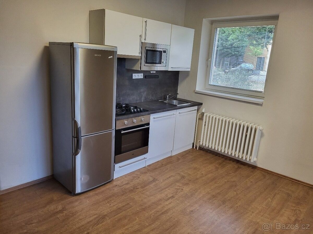 Byty, Praha, 140 00