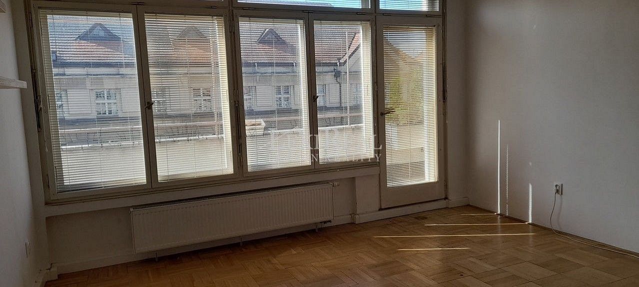 3+kk, náměstí Svobody, Praha 6 - Bubeneč, 90 m² - 2