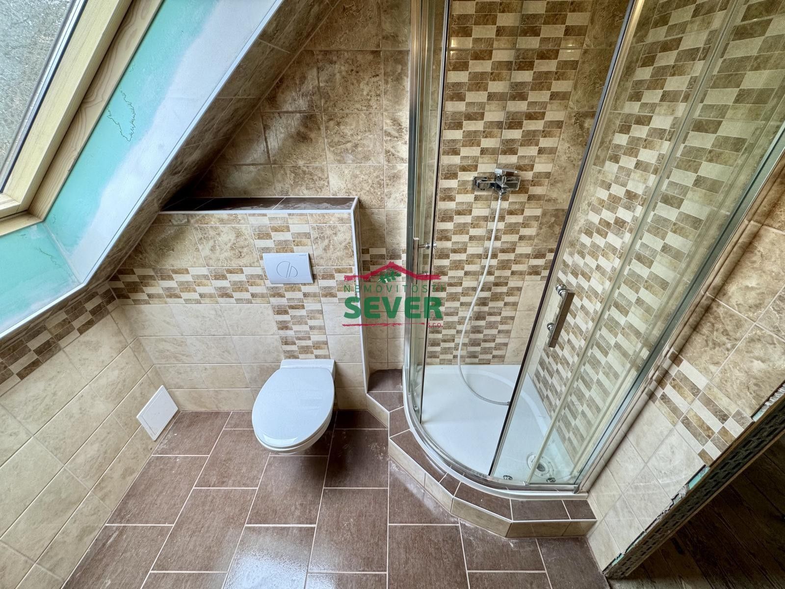 Prodej rodinný dům - Příbramská, Aš, 240 m² - 5