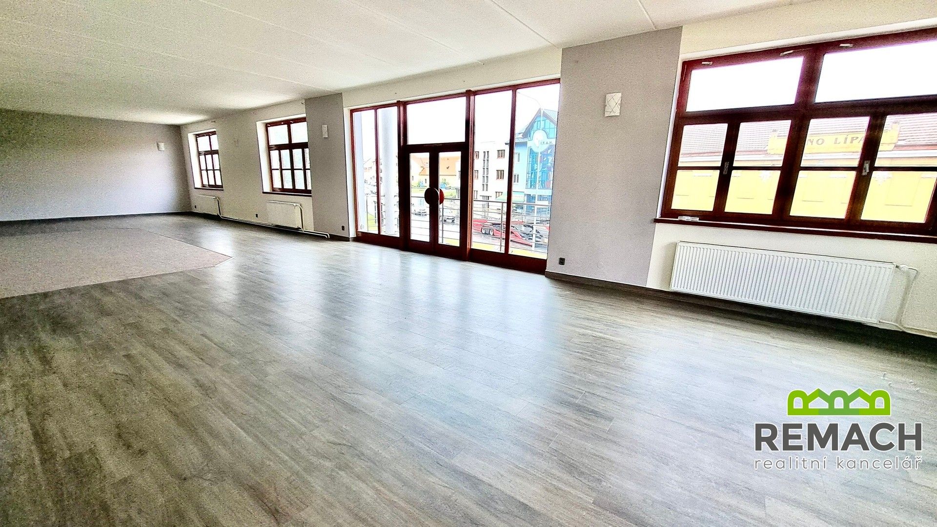 Pronájem obchodní prostory - náměstí Svobody, Kunovice, 170 m² - 5