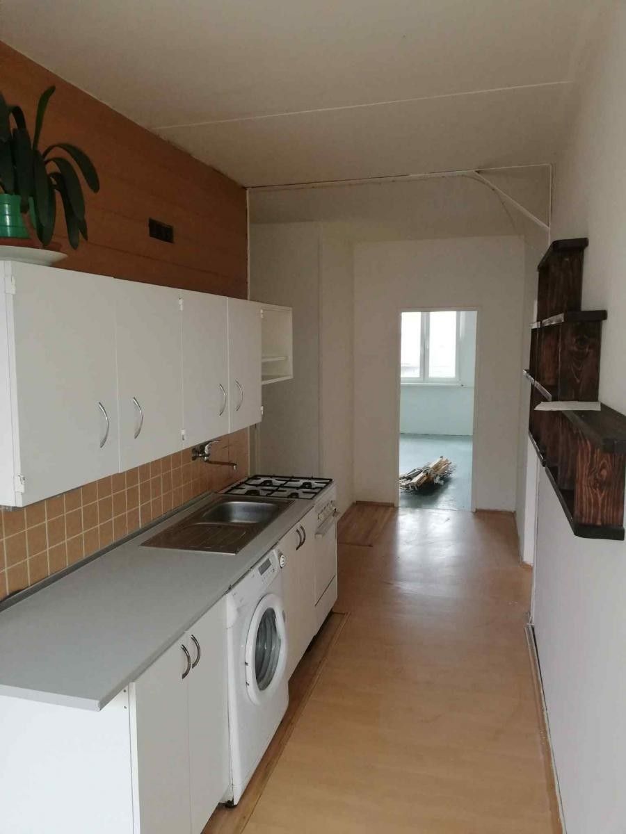 Prodej byt 2+1 - Komenského, Chomutov, 77 m²