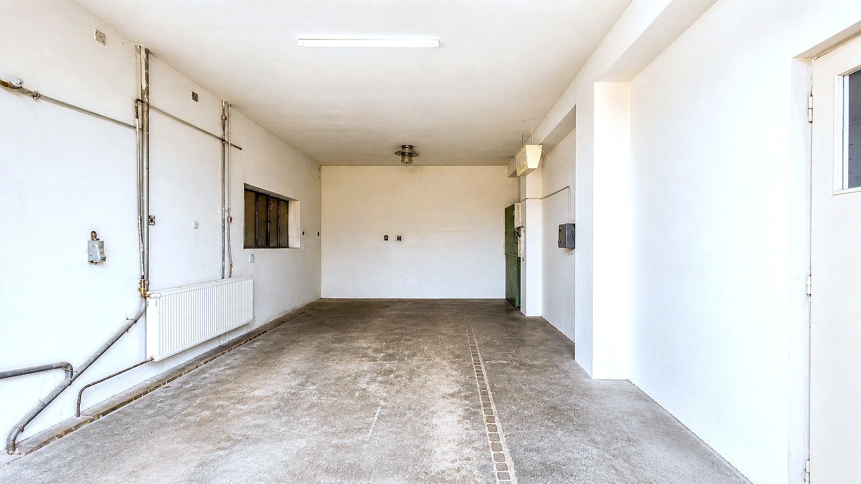 Sklady, Palackého, Tetčice, okres Brno-venkov, 28 m² - 1