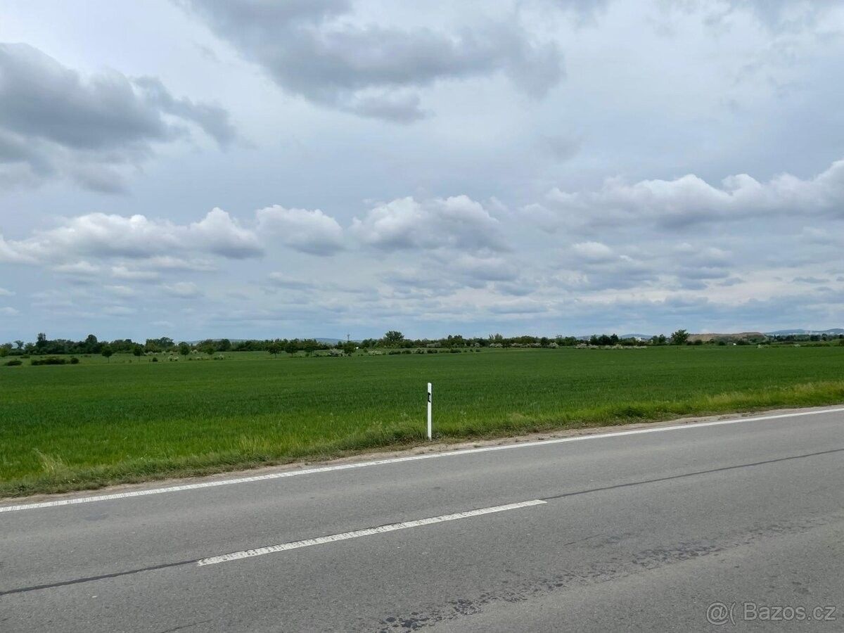 Prodej pozemek pro bydlení - Brno, 620 00