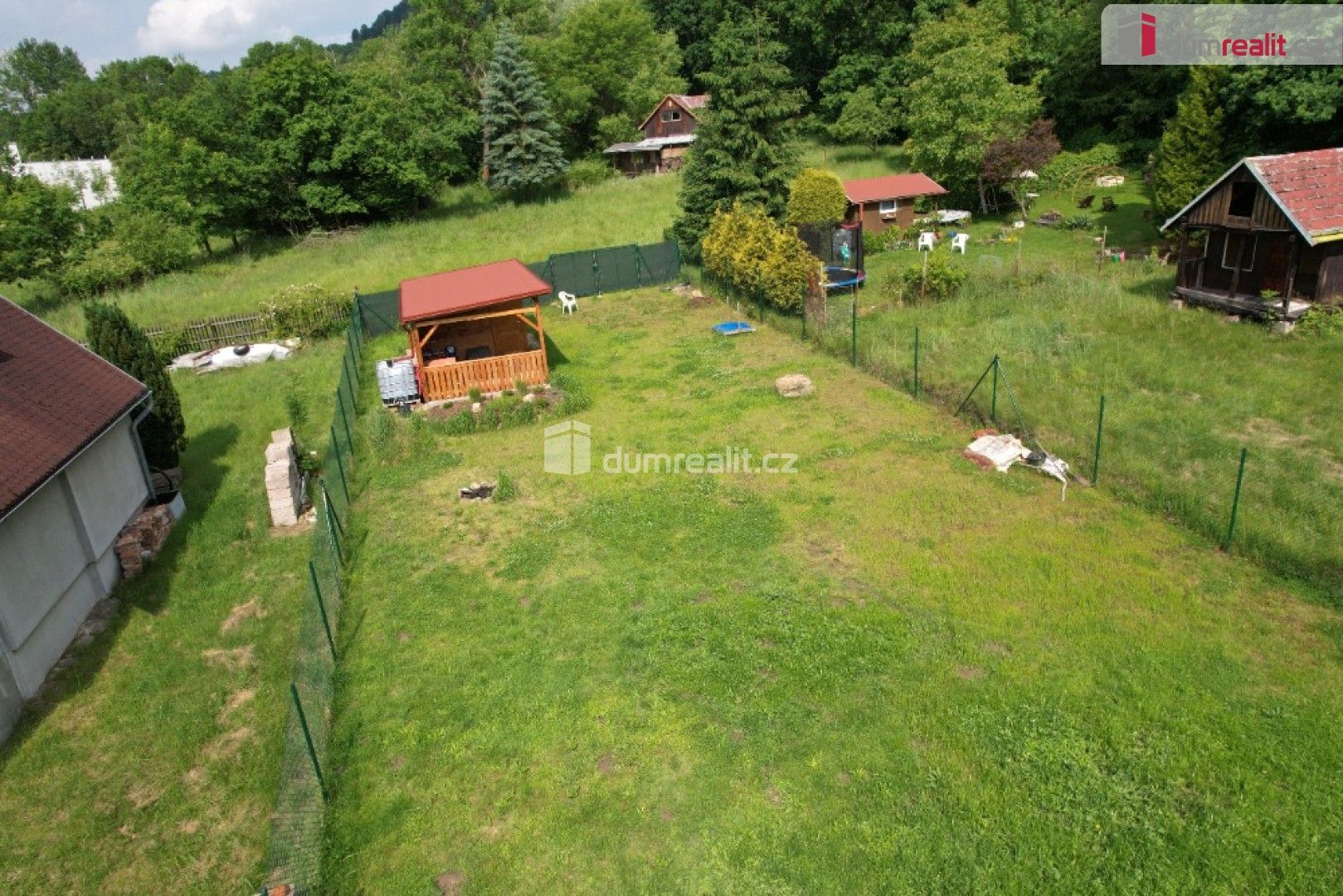 Zahrady, Revoluční, Jílové, 653 m²