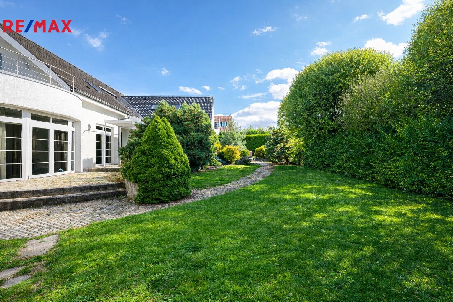 Rodinné domy, Borová 695, Jesenice, 280 m²