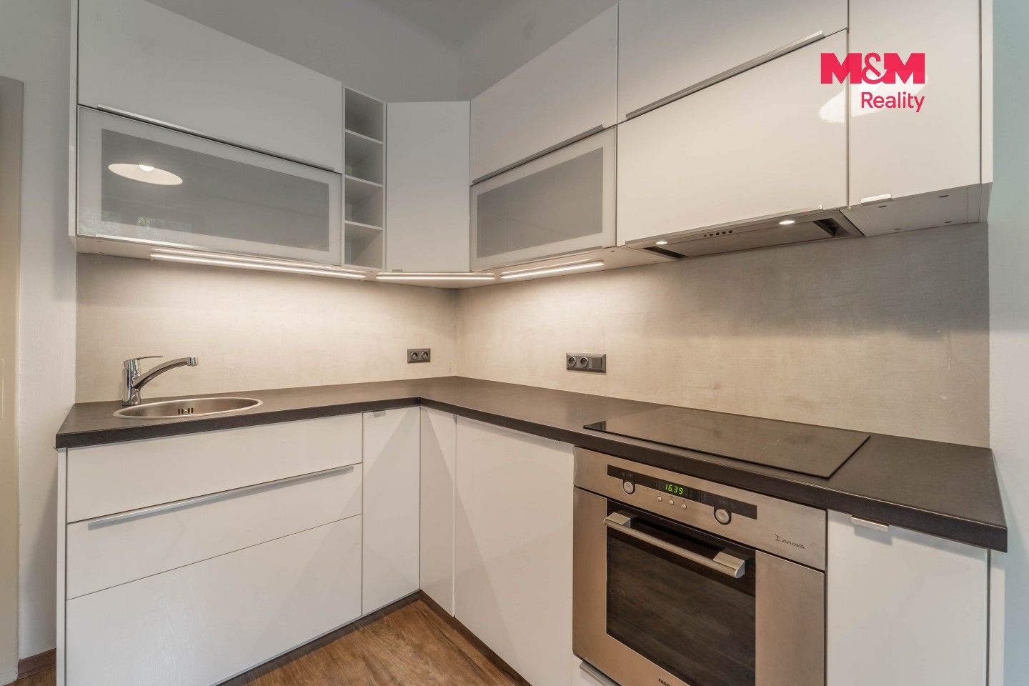 1+1, Krokova, Praha, 40 m² - 2