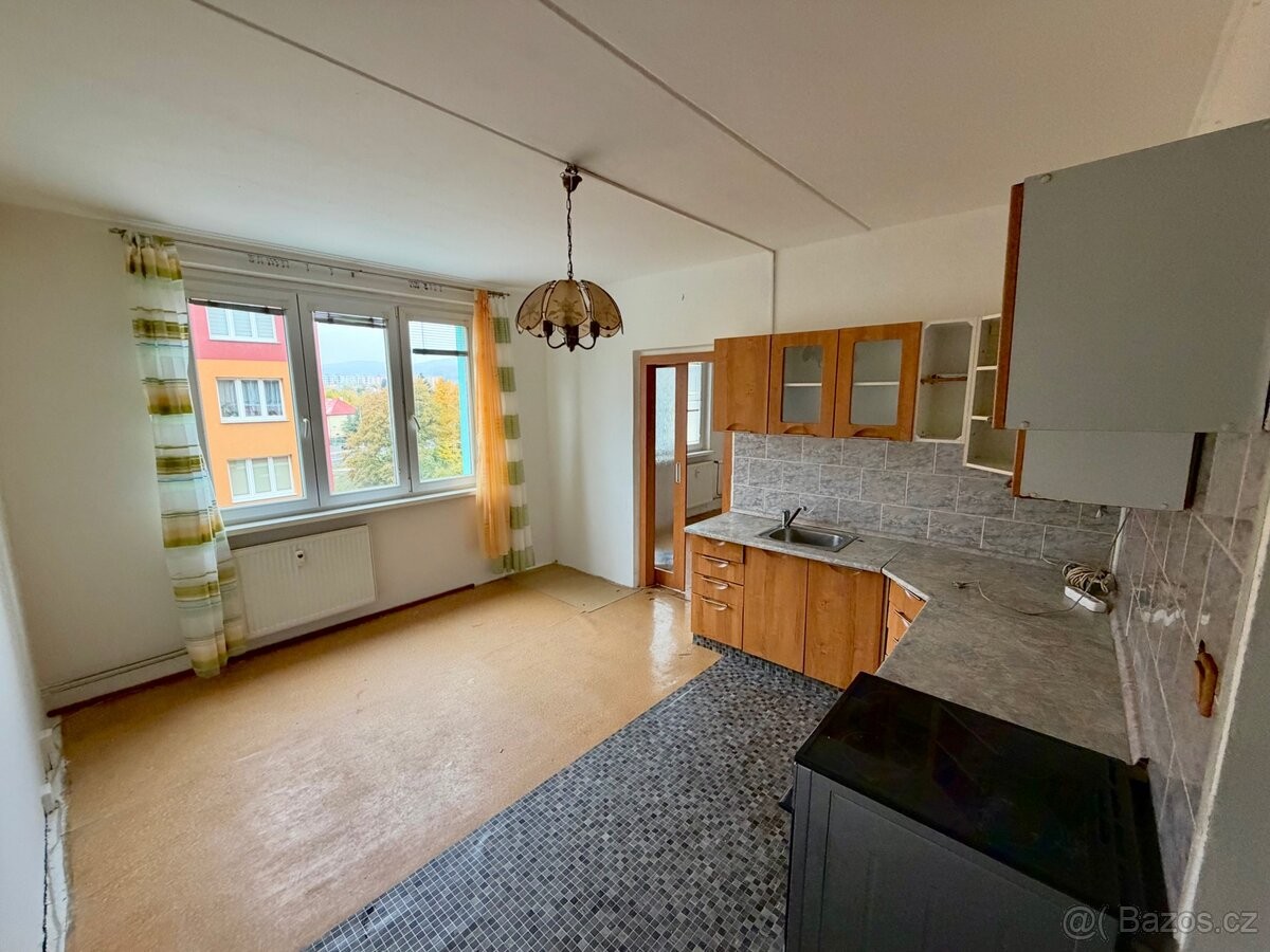 Byt · 36 m² · Chomutov, 430 01 - 3