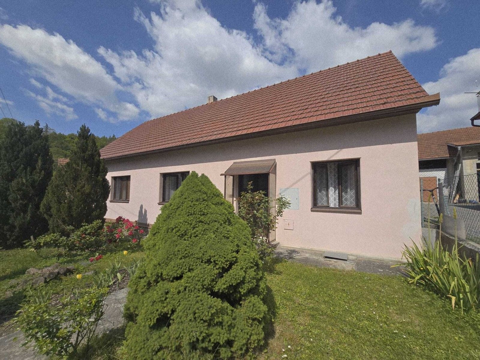 Prodej rodinný dům - Ujčov Dolní Čepí, 167 m² - 2