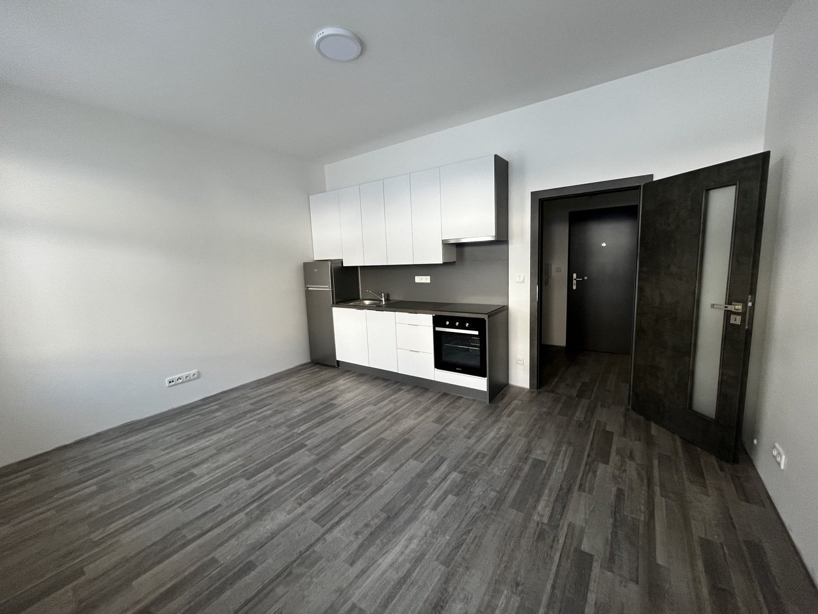 Pronájem byt 1+kk - Kateřinská 65, Liberec, 26 m²