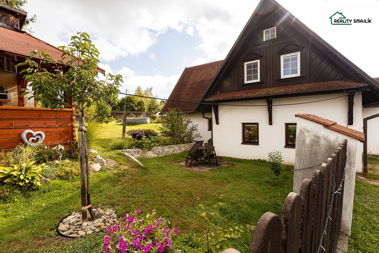 Rodinné domy, Skalná Starý Rybník, 180 m² - 1