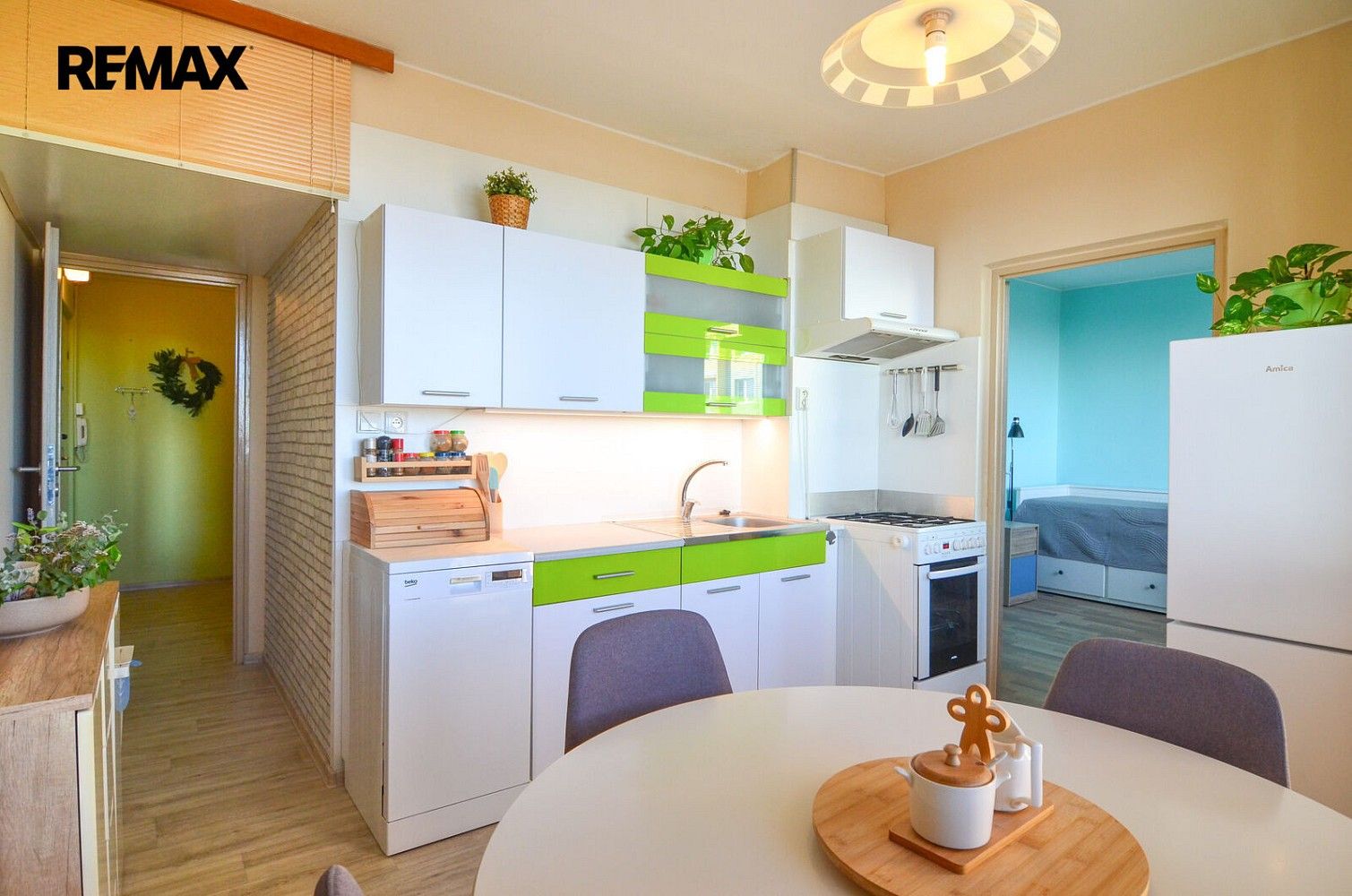 Prodej byt 3+1 - sídl. Dukelských hrdinů, Břeclav, 70 m² - 1