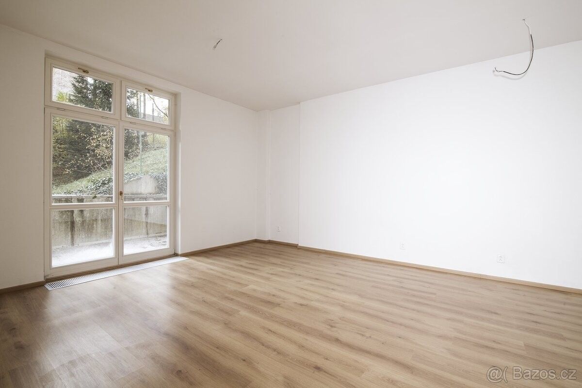 Byty, Mariánské Lázně, 353 01