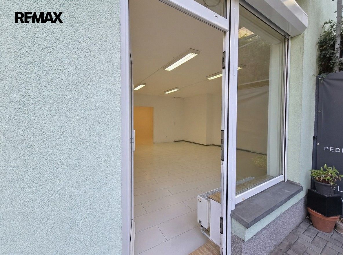 Obchodní prostory · 62 m² · Praha - Košíře, okres Praha 5, Hlavní město Praha - 3