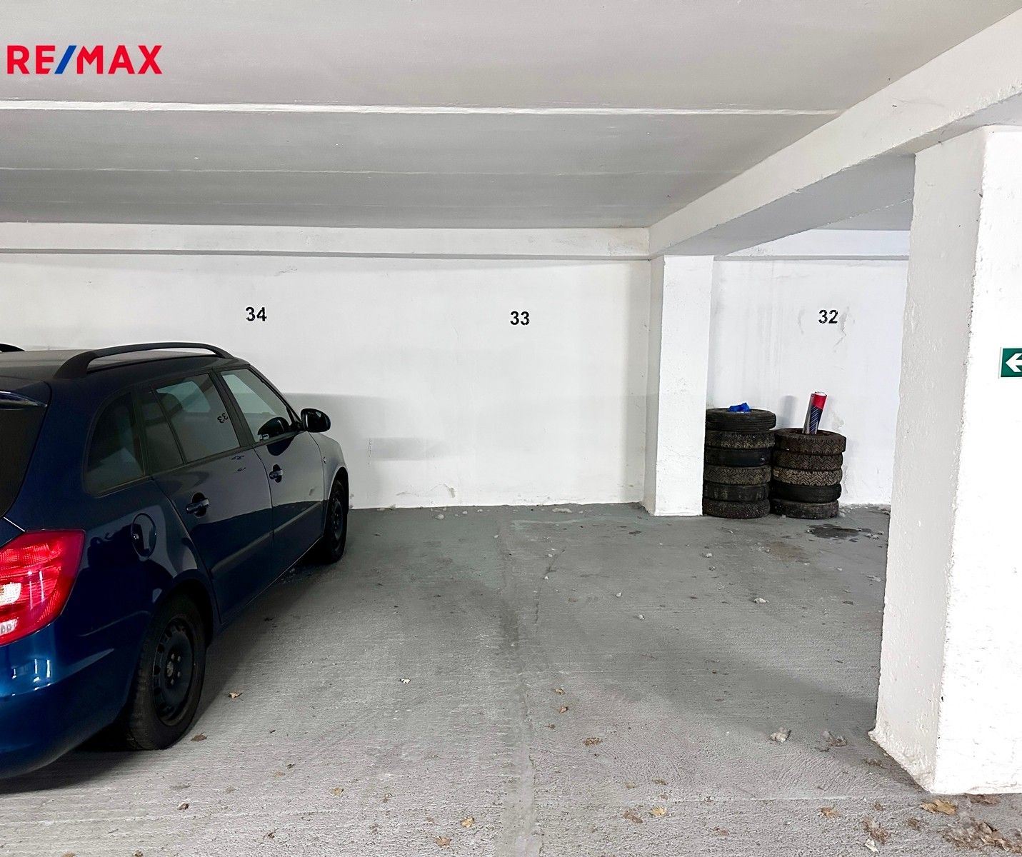 Prodej garáž - Pod Klaudiánkou 1205, Praha, 12 m²