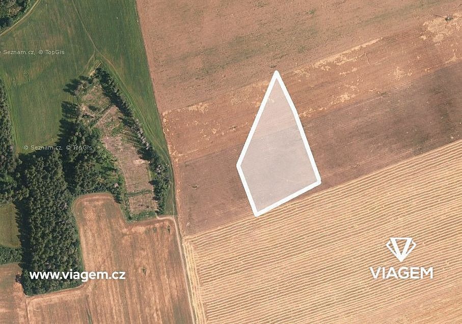 Zemědělský pozemek, 1 887 m²