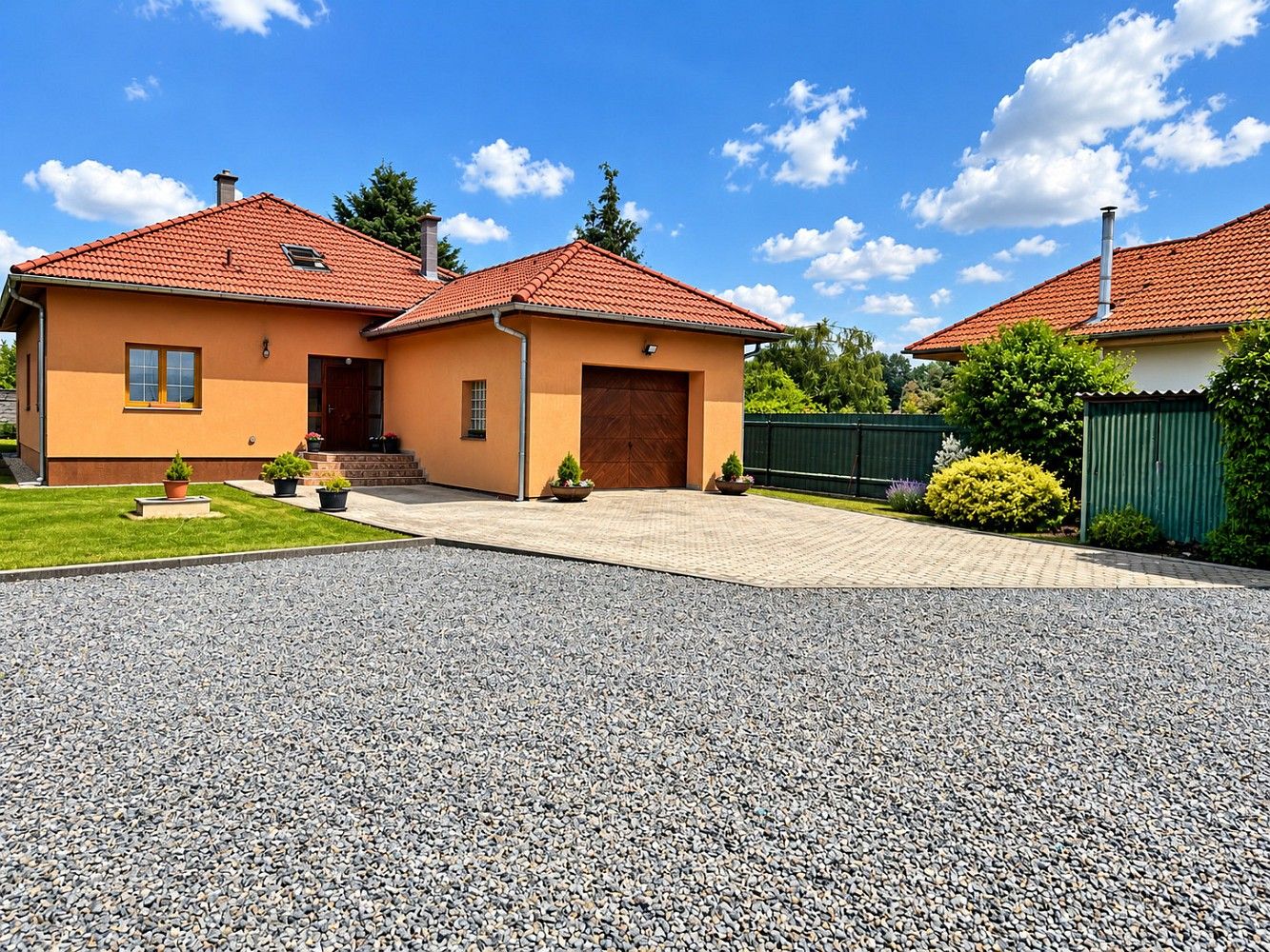 Rodinný dům, 280 m²