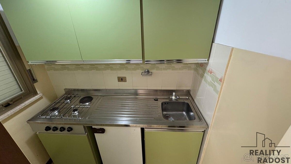 Prodej byt - 987 66, Zahraničí