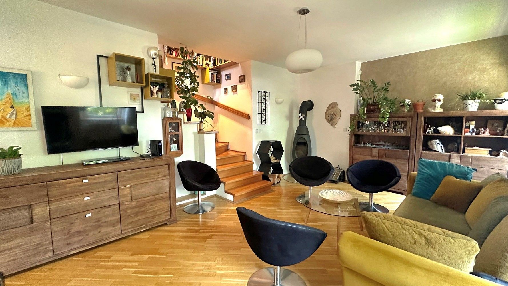 Prodej byt 4+1 - Hostivice, okres Praha-západ, Středočeský kraj, 140 m² - 2