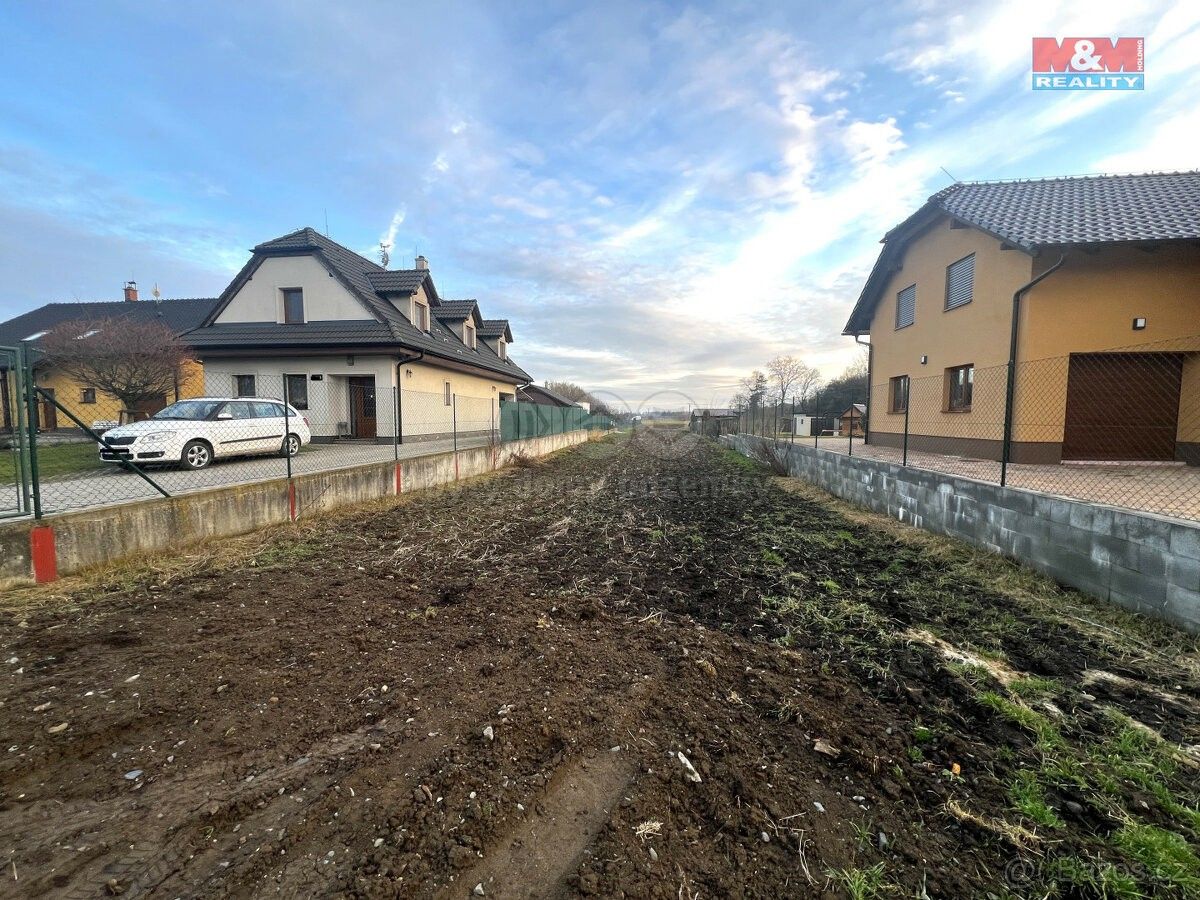 Pozemky pro bydlení, Dub nad Moravou, 783 75, 1 498 m²
