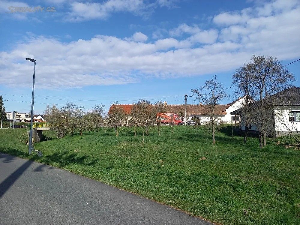 Pozemky pro bydlení, Babice u Uherského Hradiště, 687 03 - 2