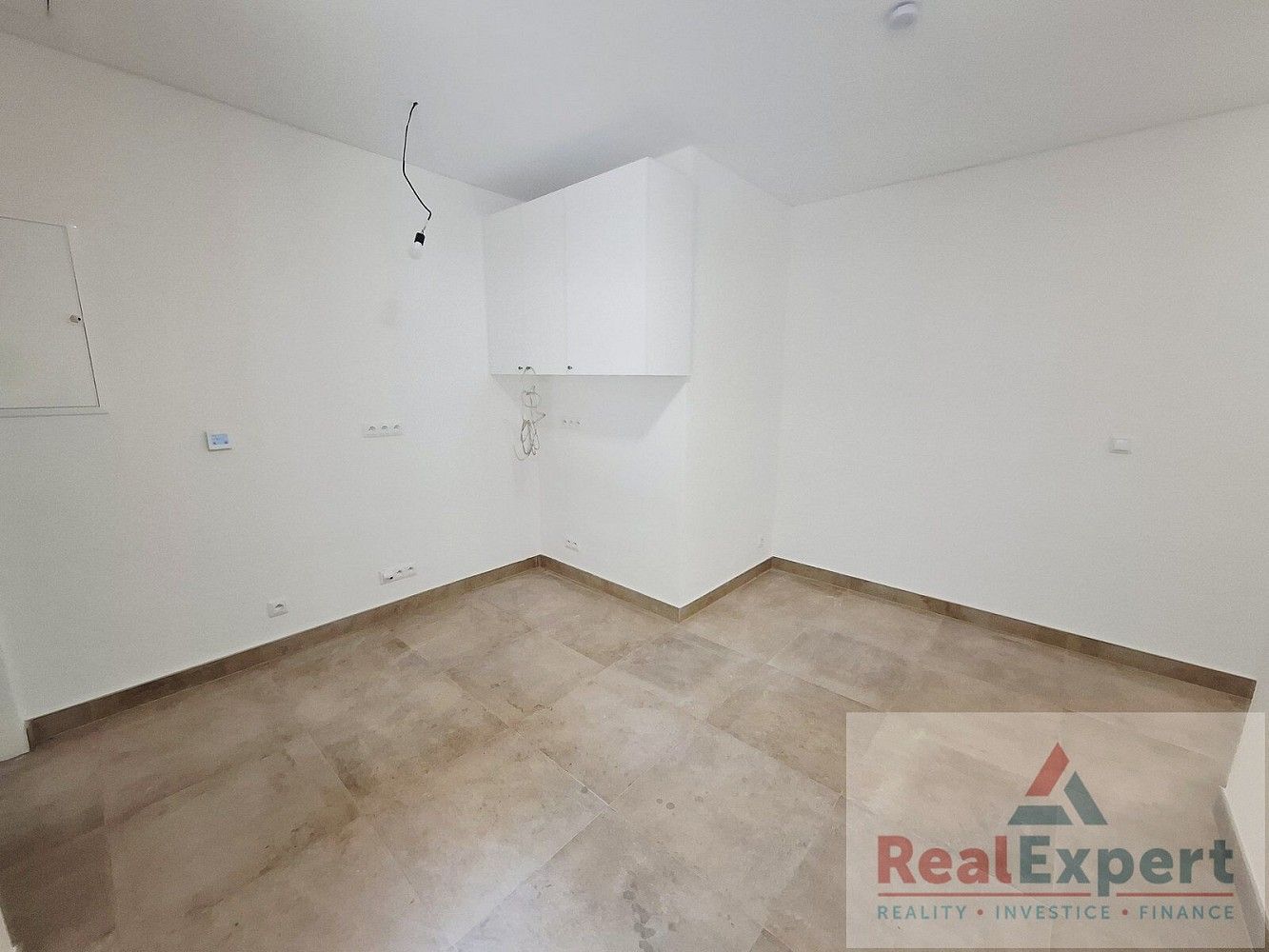 Pronájem obchodní prostory - Praha - Vinohrady, okres Praha 2, Hlavní město Praha, 70 m² - 5