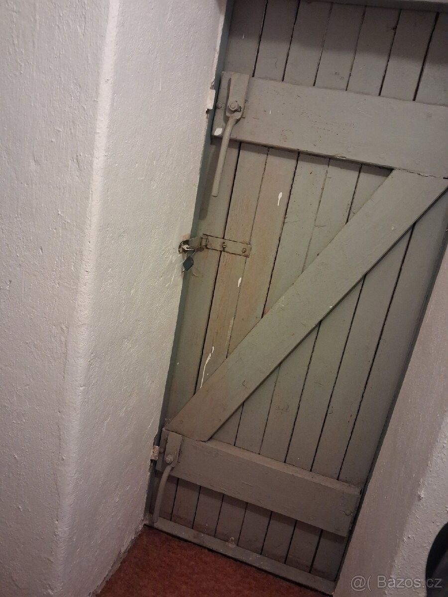 Pronájem kancelář - Praha, 130 00