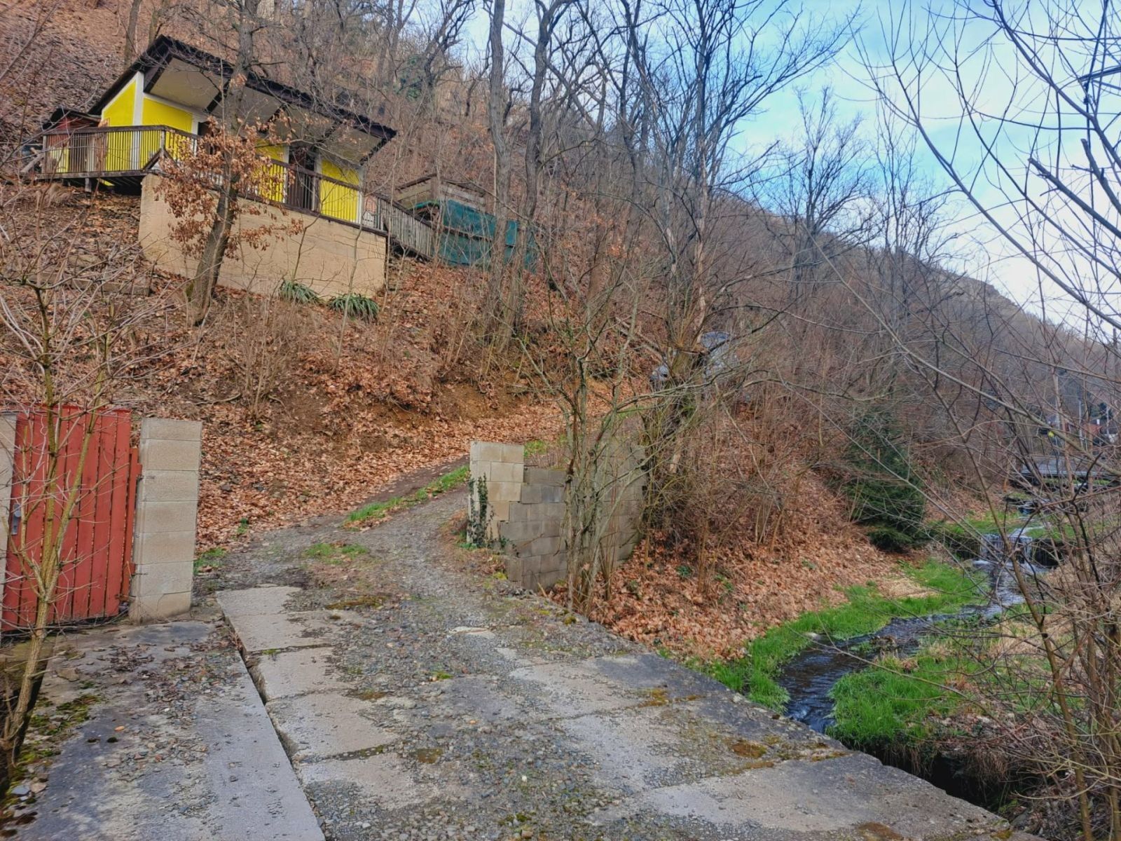 Chaty, Ohrobecké údolí, Ohrobec - Ohrobec, Středočeský kraj, 17 m²