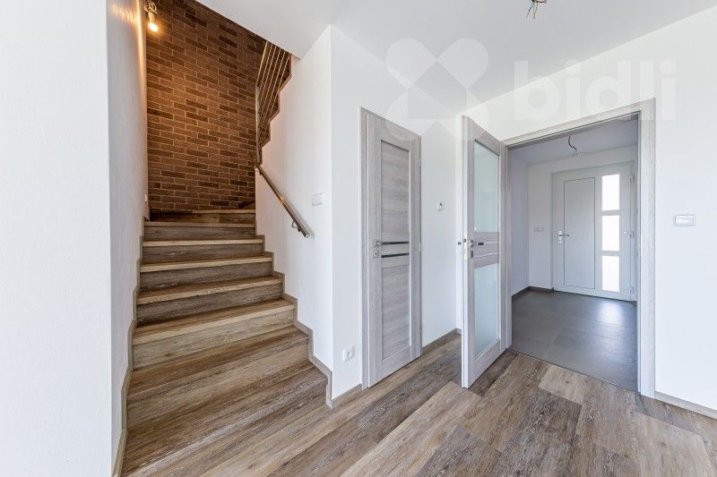 Pronájem rodinný dům - Hvozdecká, Hořovice, 126 m² - 5