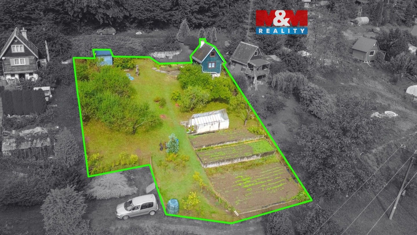 Chaty, Hanušovice, 16 m²