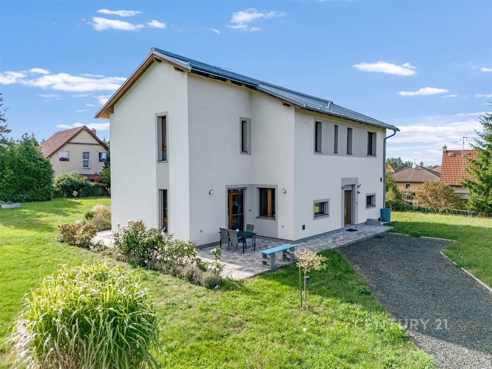Rodinné domy, Svojetice, 226 m² - 1