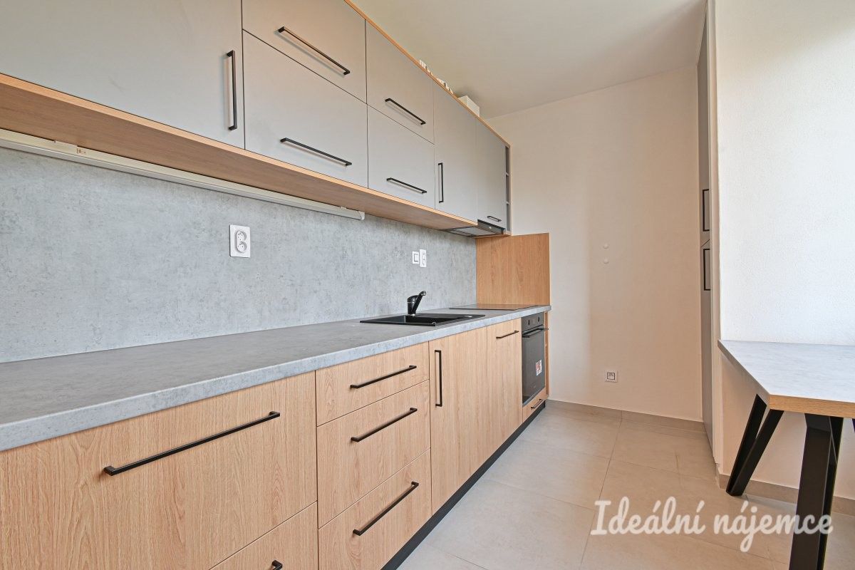 Byt 3+1, 77 m²