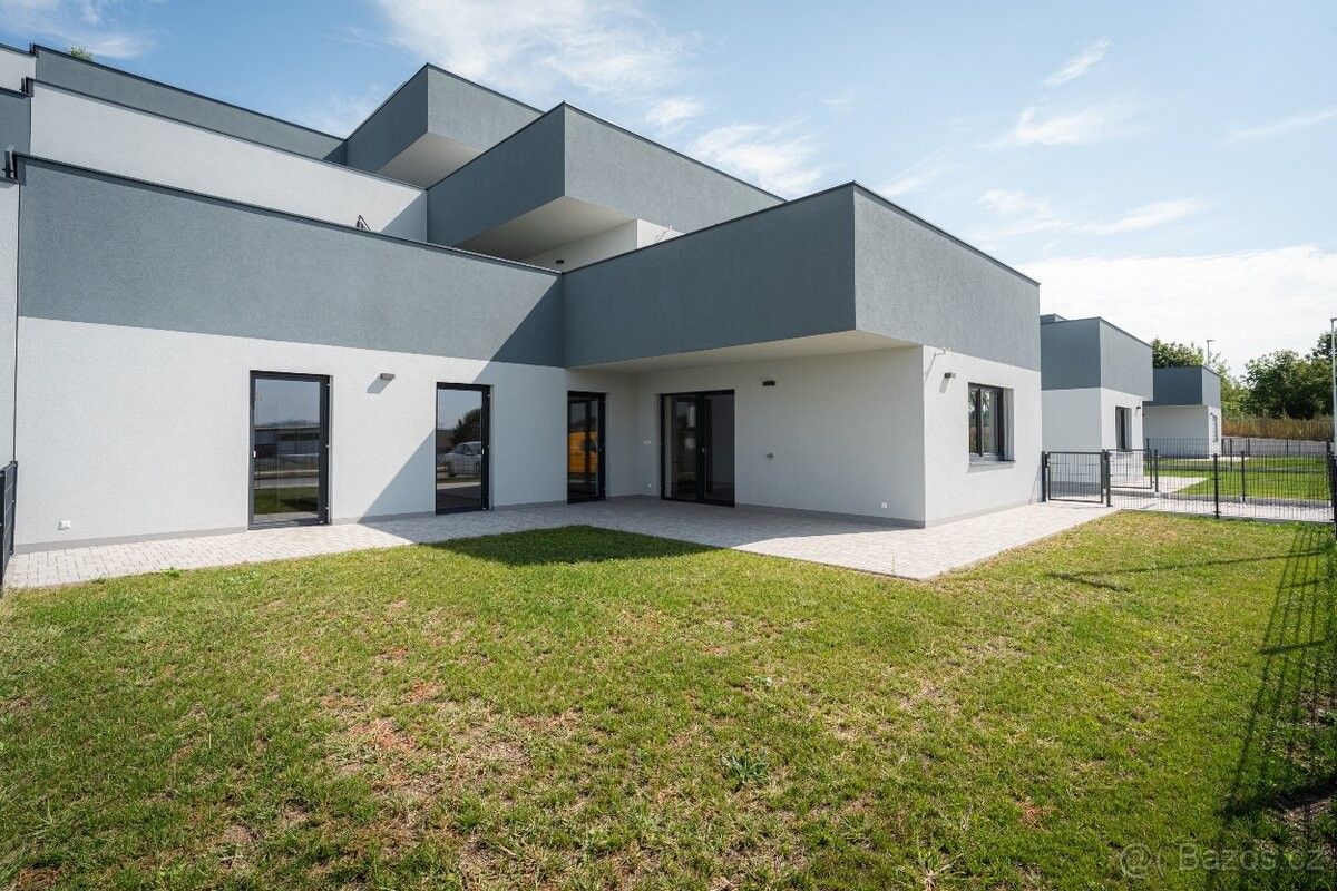 Byty, Pelhřimov, 393 01 - 1