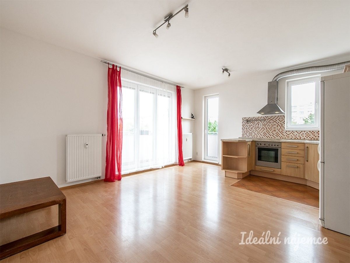 Byt 2+kk · 56 m² · Velenovského, Praha - 4