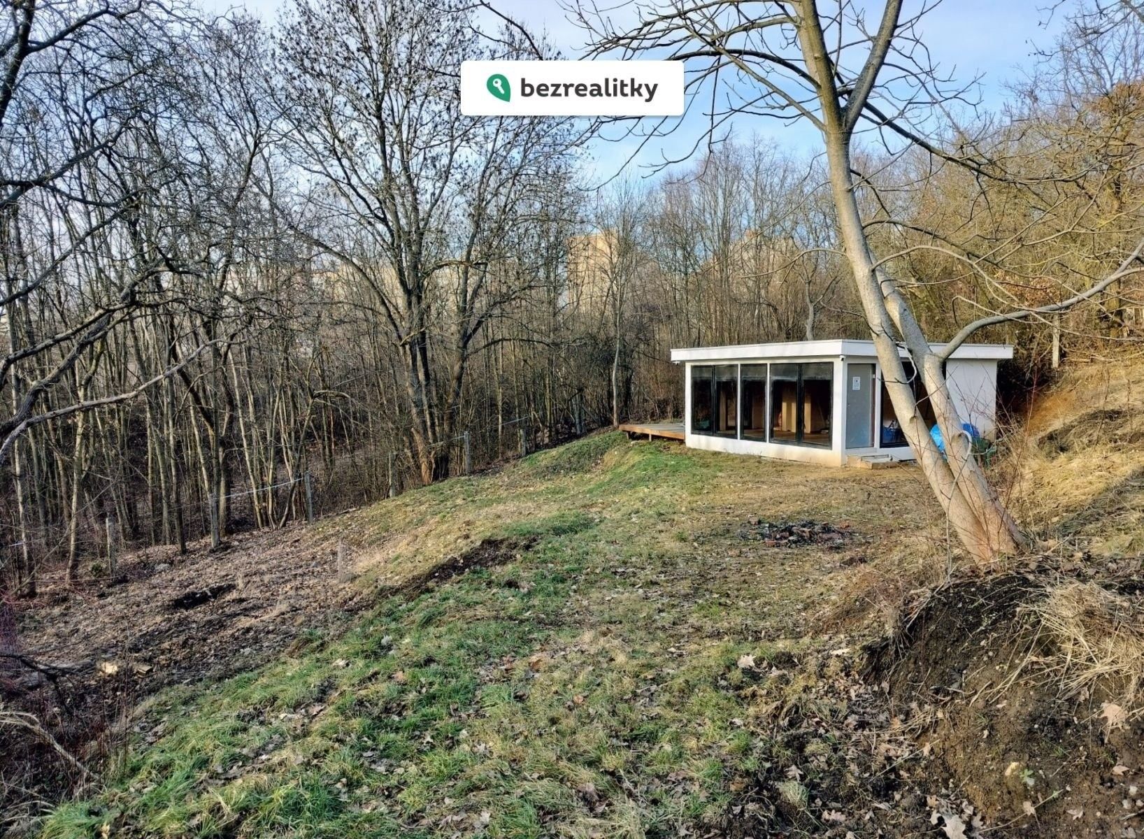 Chaty, Pod Havránkou  , Praha, 25 m²