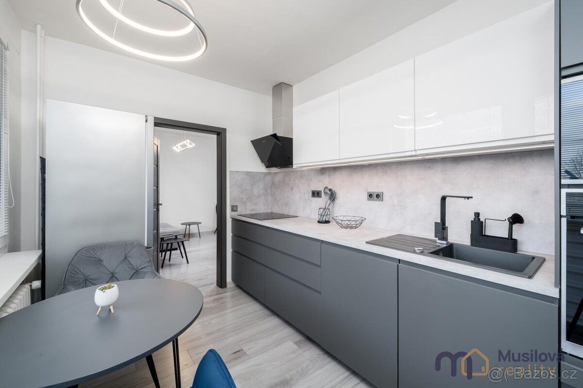 Prodej byt - Teplice, 415 01