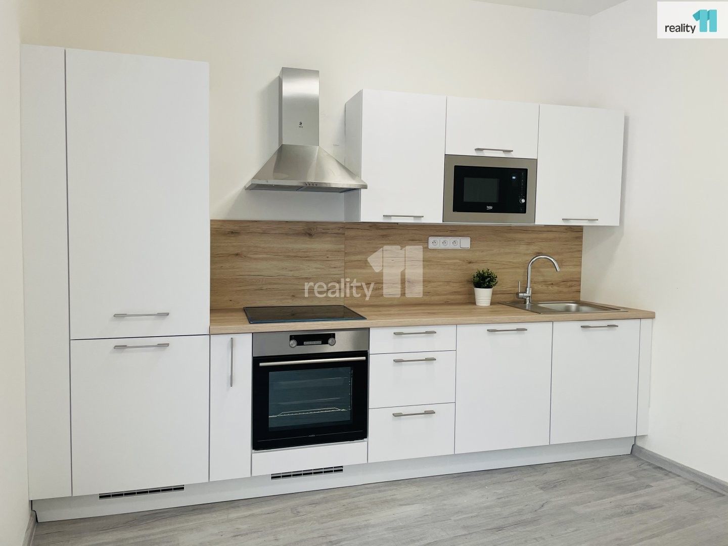 2+kk, V Holešovičkách, Praha, 59 m² - 2