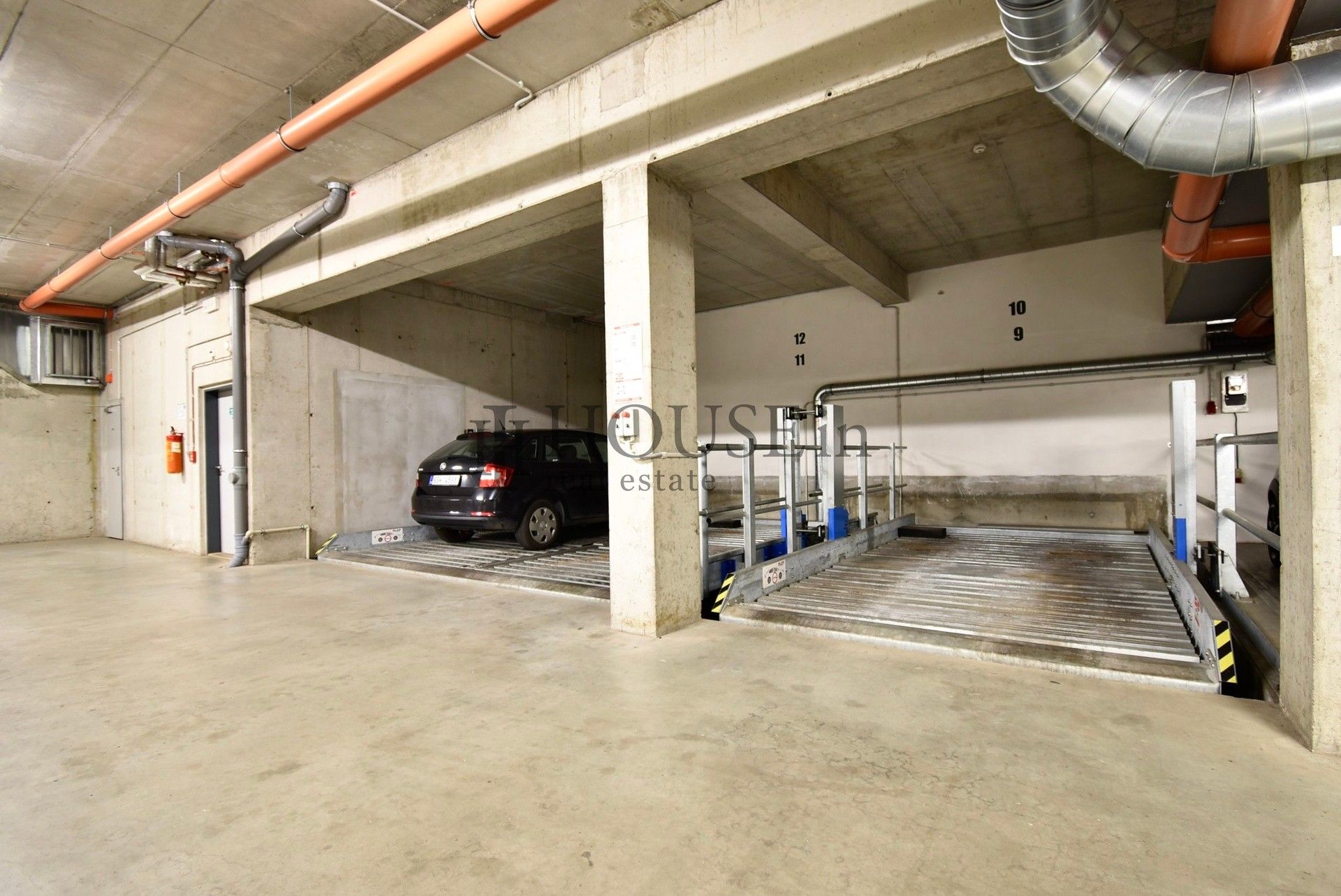 Garáže, Na vysoké I, Praha, 12 m² - 1