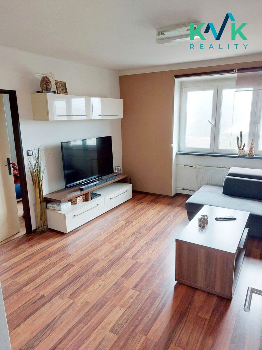 Byt 2+1 · 54 m² · Pionýrů 1295, Sokolov - 4