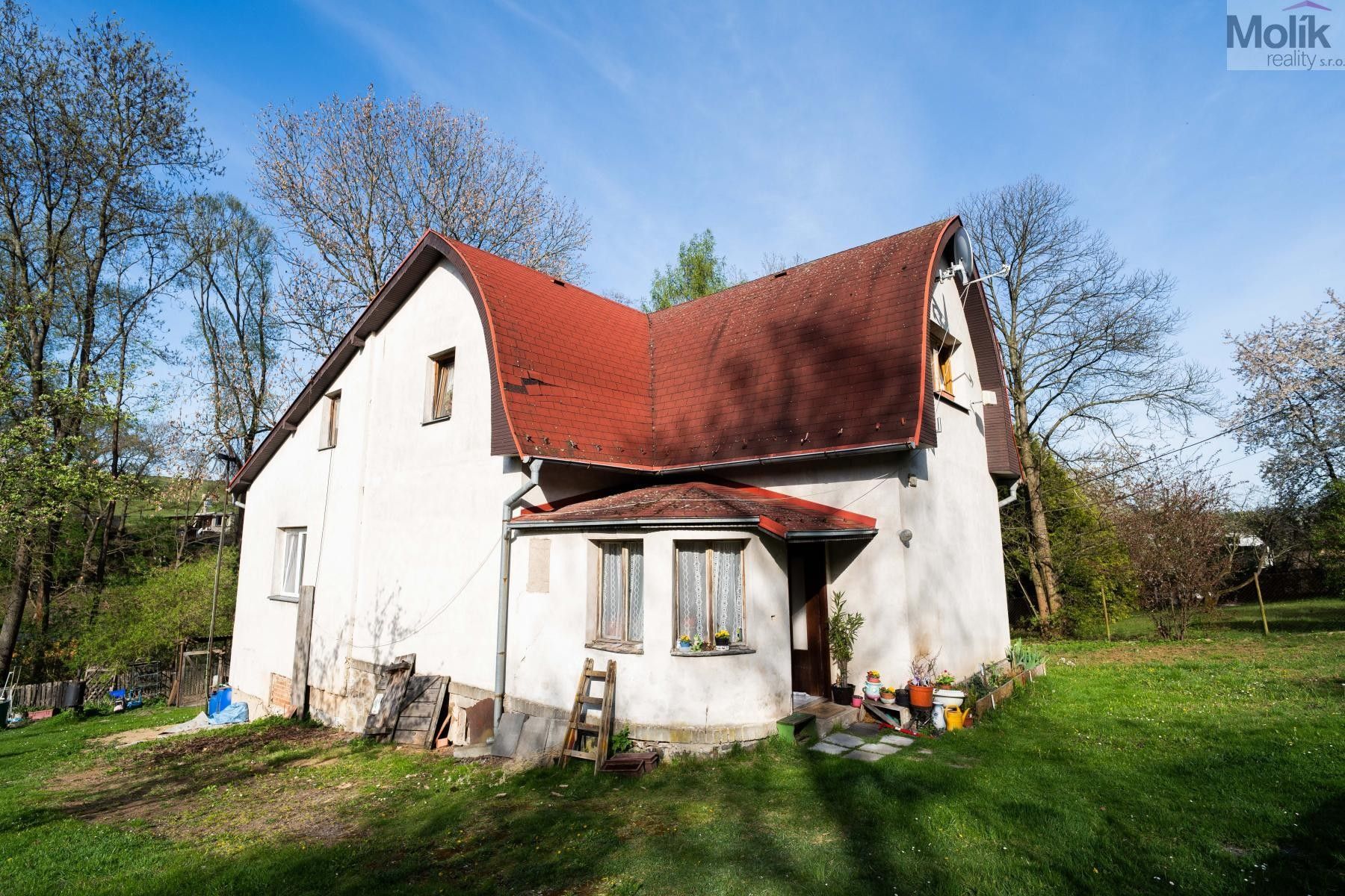 Prodej rodinný dům - V Jedlovci  , Všestary, 200 m² - 5