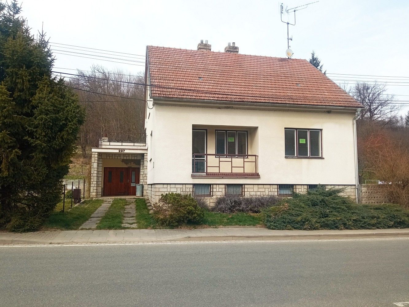 Rodinné domy, Nová Lhota, okres Hodonín, 200 m² - 1