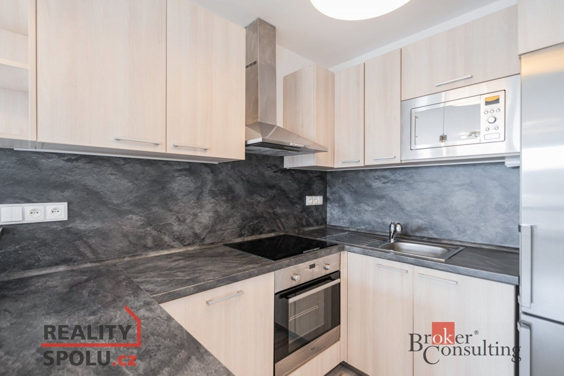 2+kk, Tobrucká, Praha, 51 m²