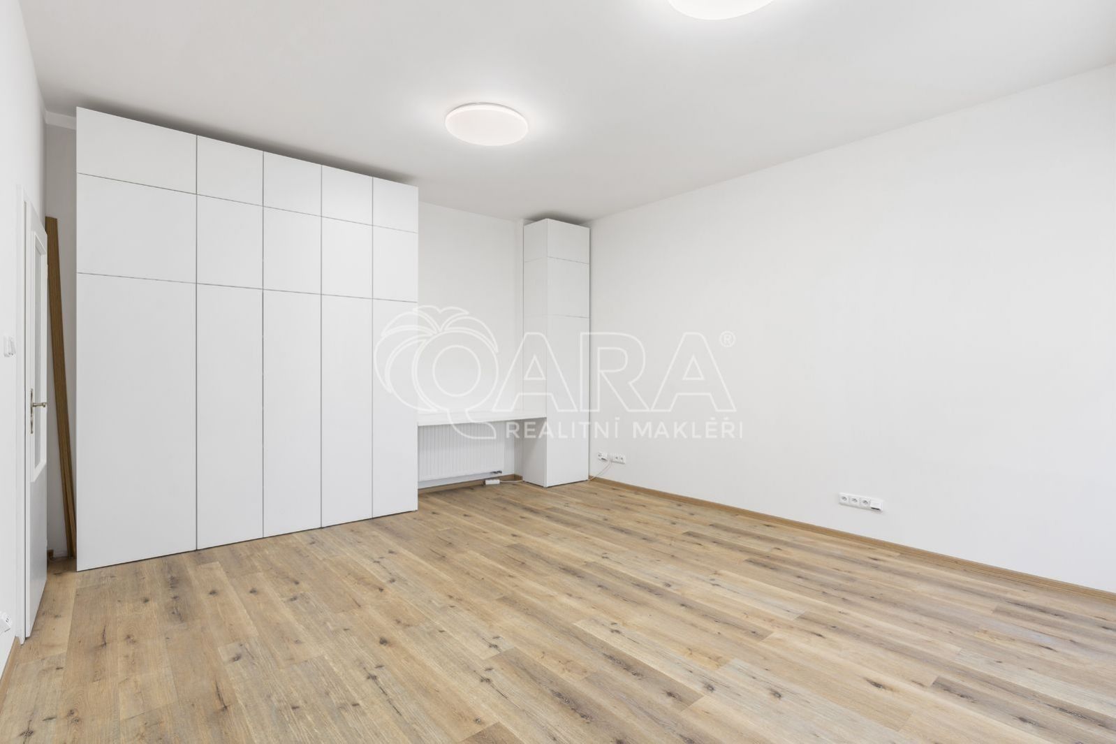 Pronájem byt 3+kk - Římská, Praha, 74 m² - 5