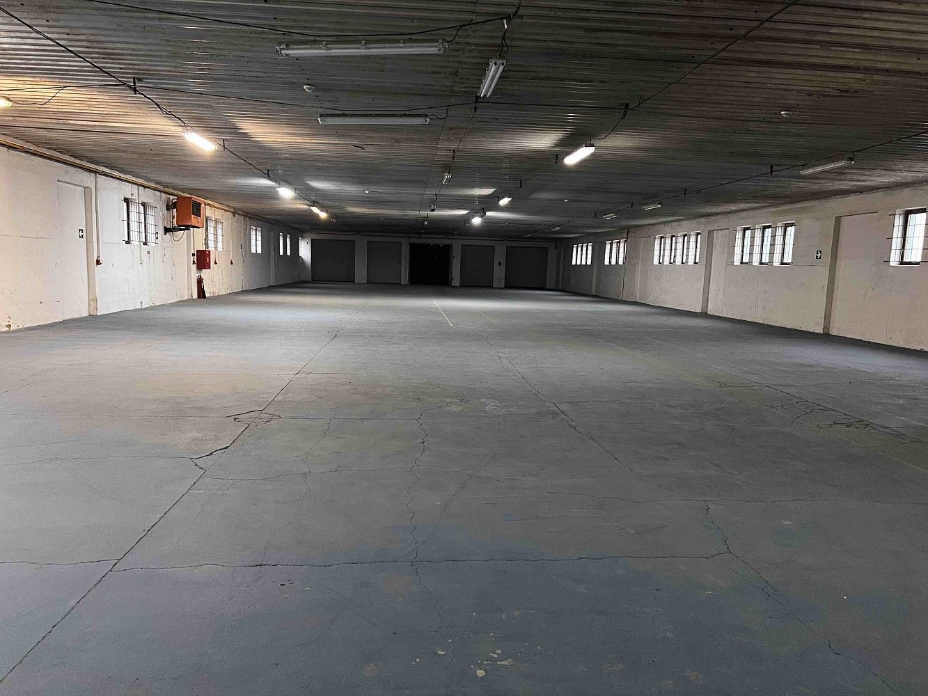 Sklady, Modřická, Moravany, okres Brno-venkov, 1 200 m² - 1