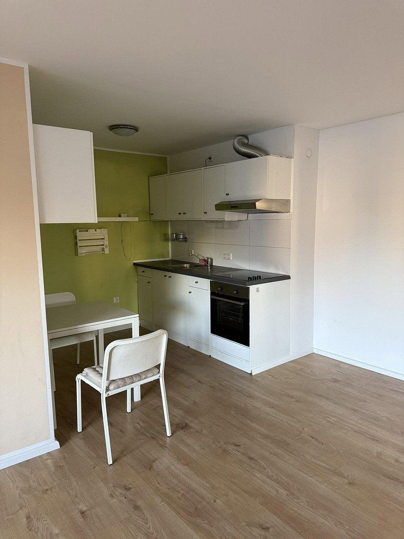 Prodej byt 1+1 - , Bádensko-Württembersko, 42 m² - 5