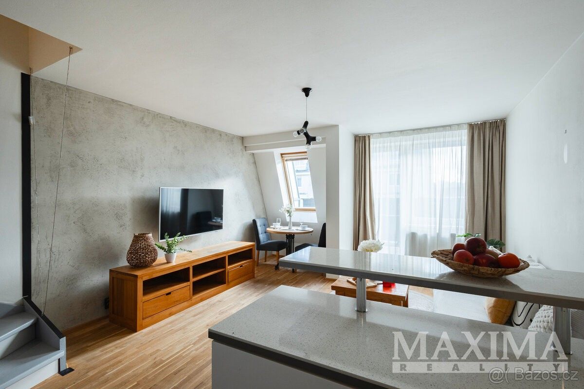 Prodej byt - Praha, 100 00