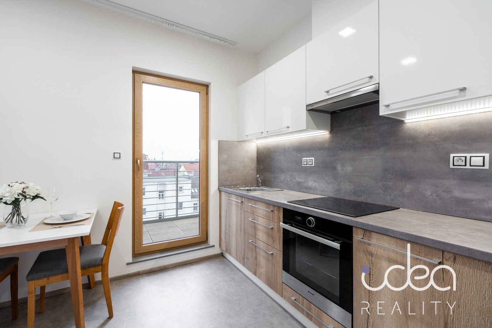 Pronájem byt 1+1 - Radyňská, Plzeň, 38 m²