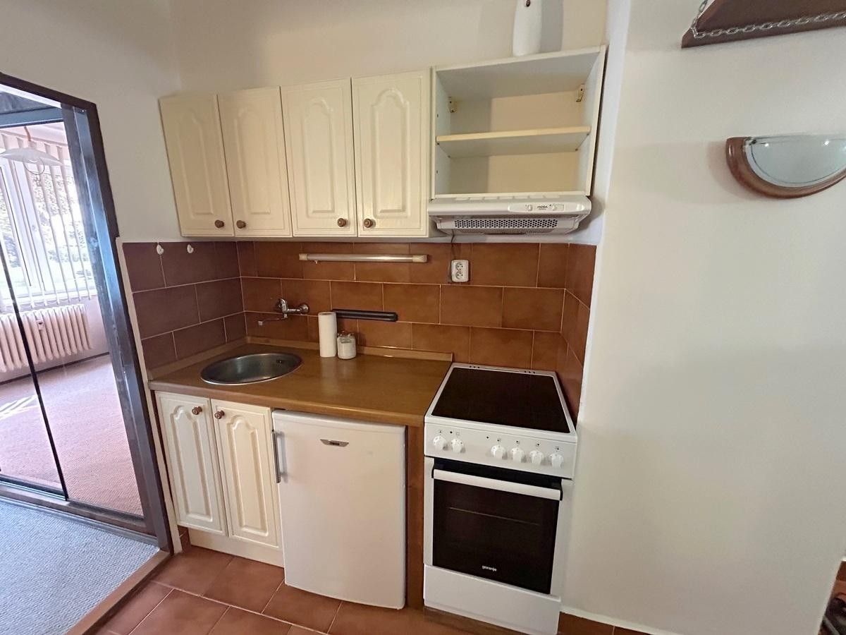 1+kk, Na Korábě, Praha, 30 m² - 2